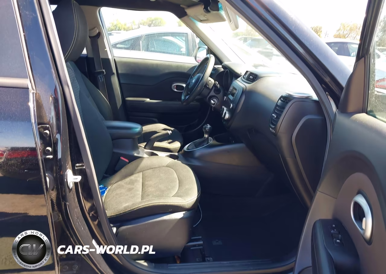 2015 Kia Soul + VIN:KNDJP3A58F7111875 - 5
