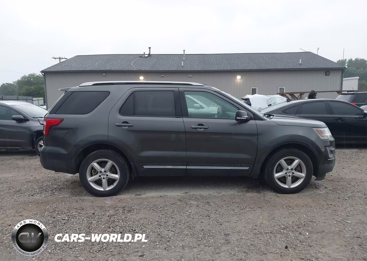 2016 Ford Explorer Xlt VIN:1FM5K8D81GGC39049 - 13