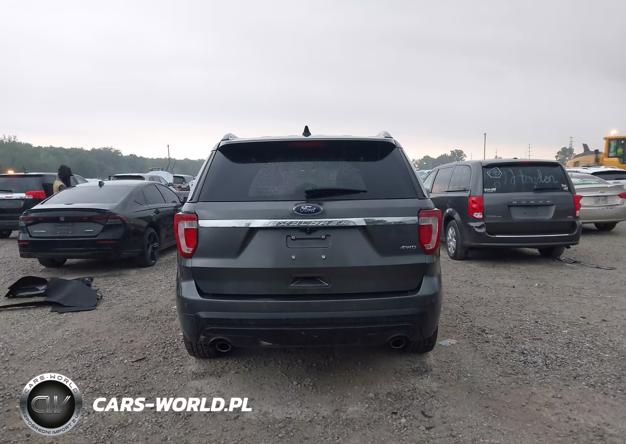 2016 Ford Explorer Xlt VIN:1FM5K8D81GGC39049 - 16