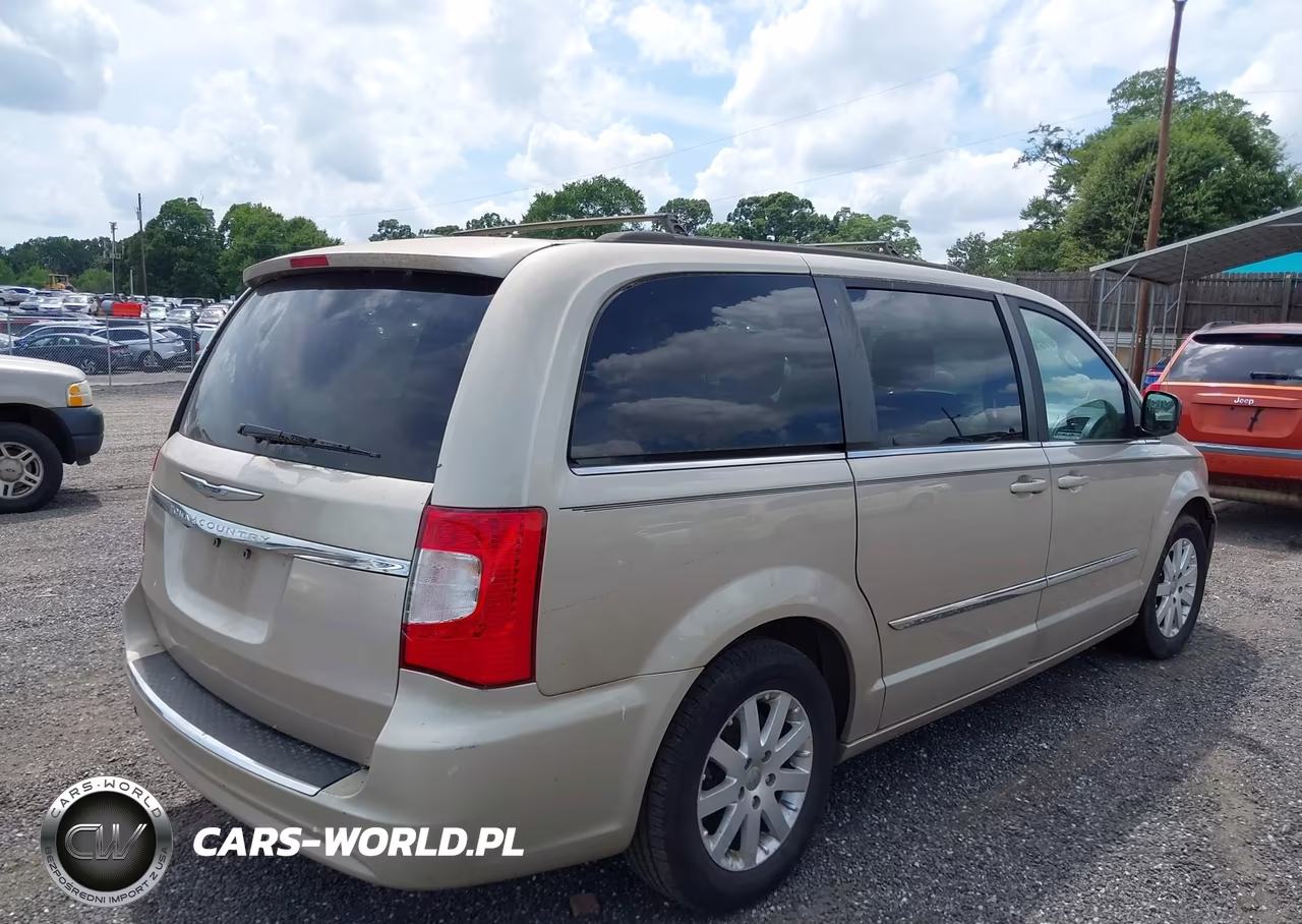 2014 Chrysler Town & Country Touring VIN:2C4RC1BG7ER447999 - 4