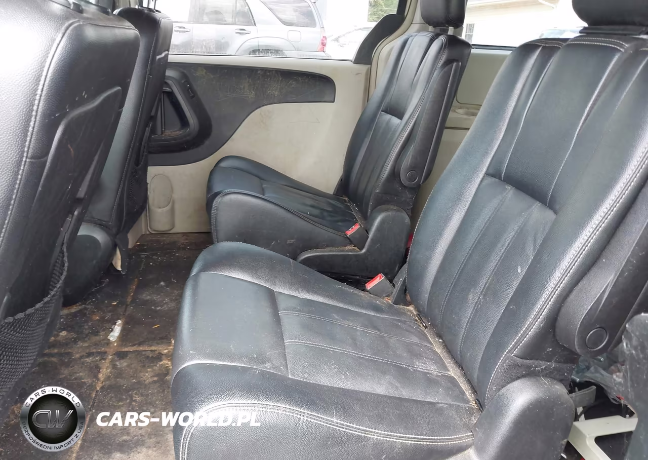 2014 Chrysler Town & Country Touring VIN:2C4RC1BG7ER447999 - 8