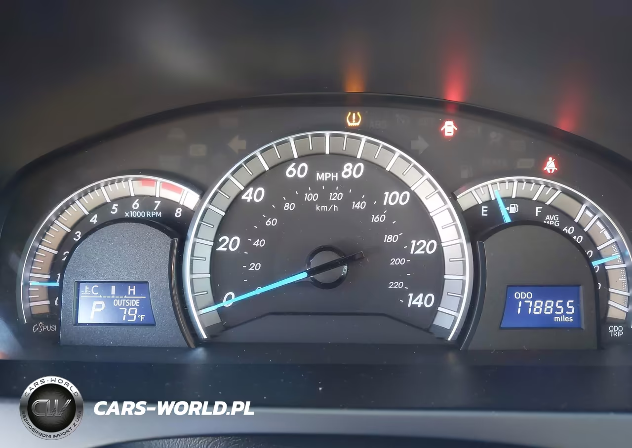 2014 Toyota Camry Se VIN:4T1BF1FK7EU815765 - 7