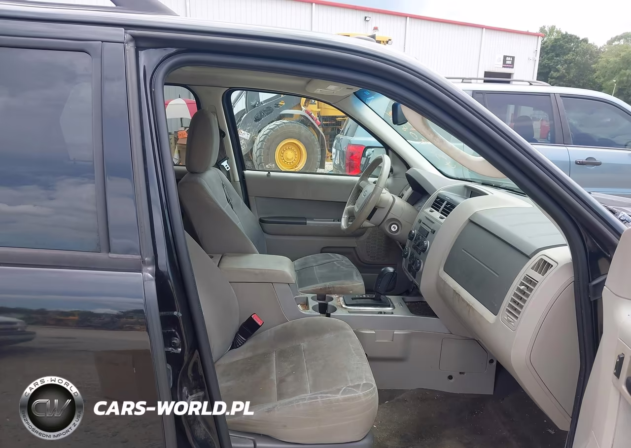 2011 Ford Escape Xlt VIN:1FMCU9DGXBKC38017 - 5