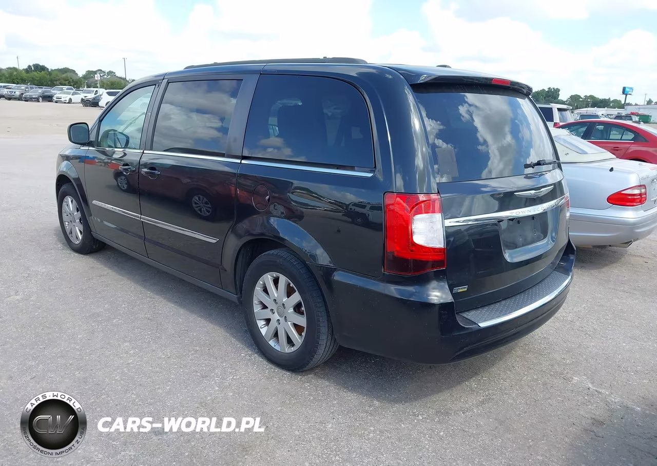 2014 Chrysler Town & Country Touring VIN:2C4RC1BG9ER125882 - 3