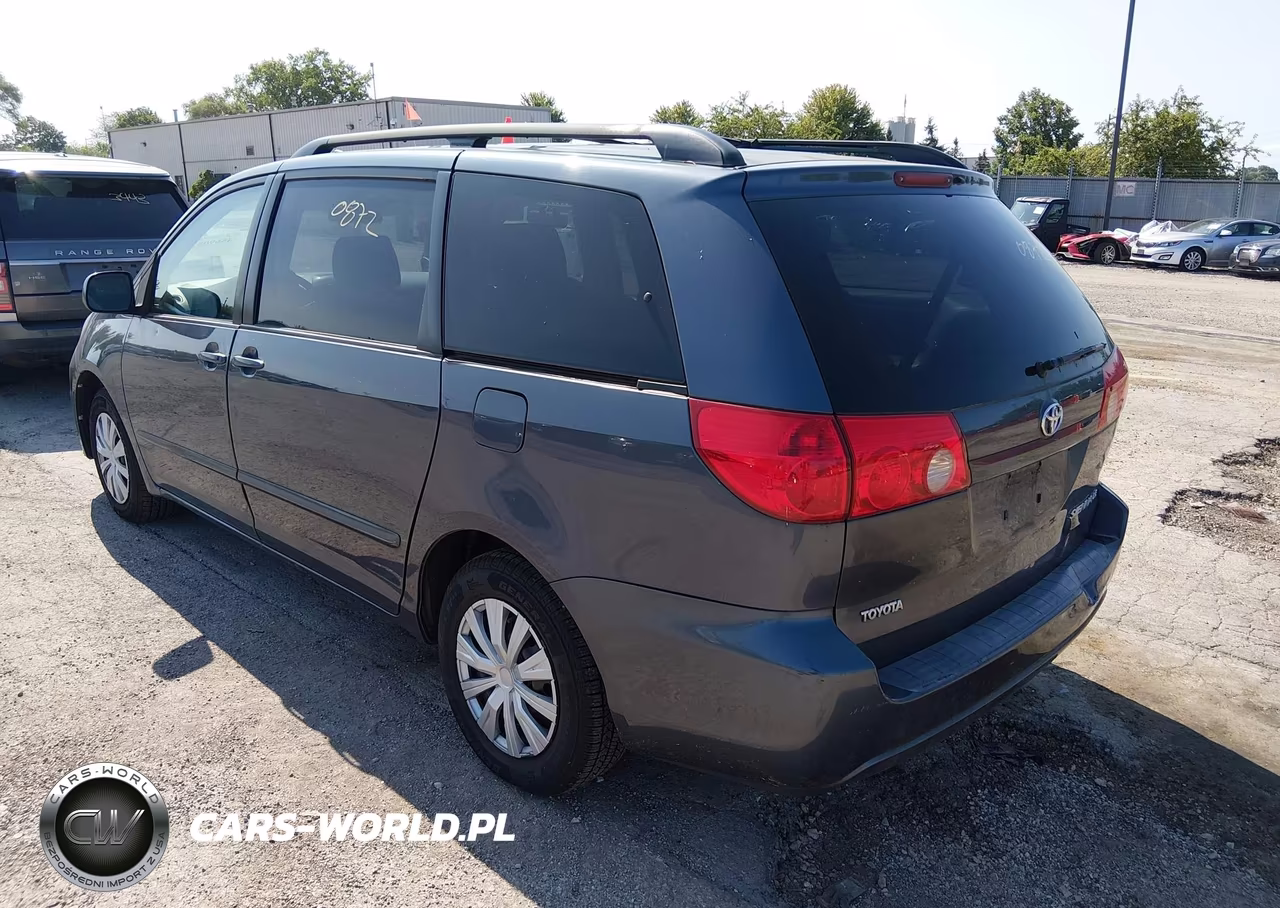 2006 Toyota Sienna VIN:5TDZA23C56S513854 - 3