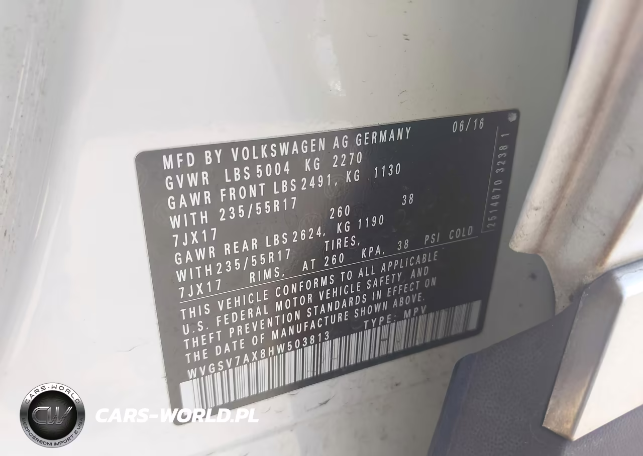 2017 Volkswagen Tiguan 2.0T Wolfsburg Edition VIN:WVGSV7AX8HW503813 - 9