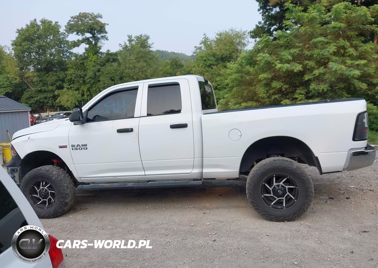 2017 Ram 1500 St VIN:1C6RR7FT1HS725007 - 14