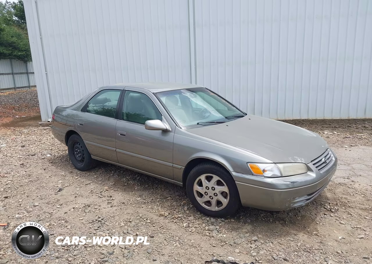 1999 Toyota Camry Le V6