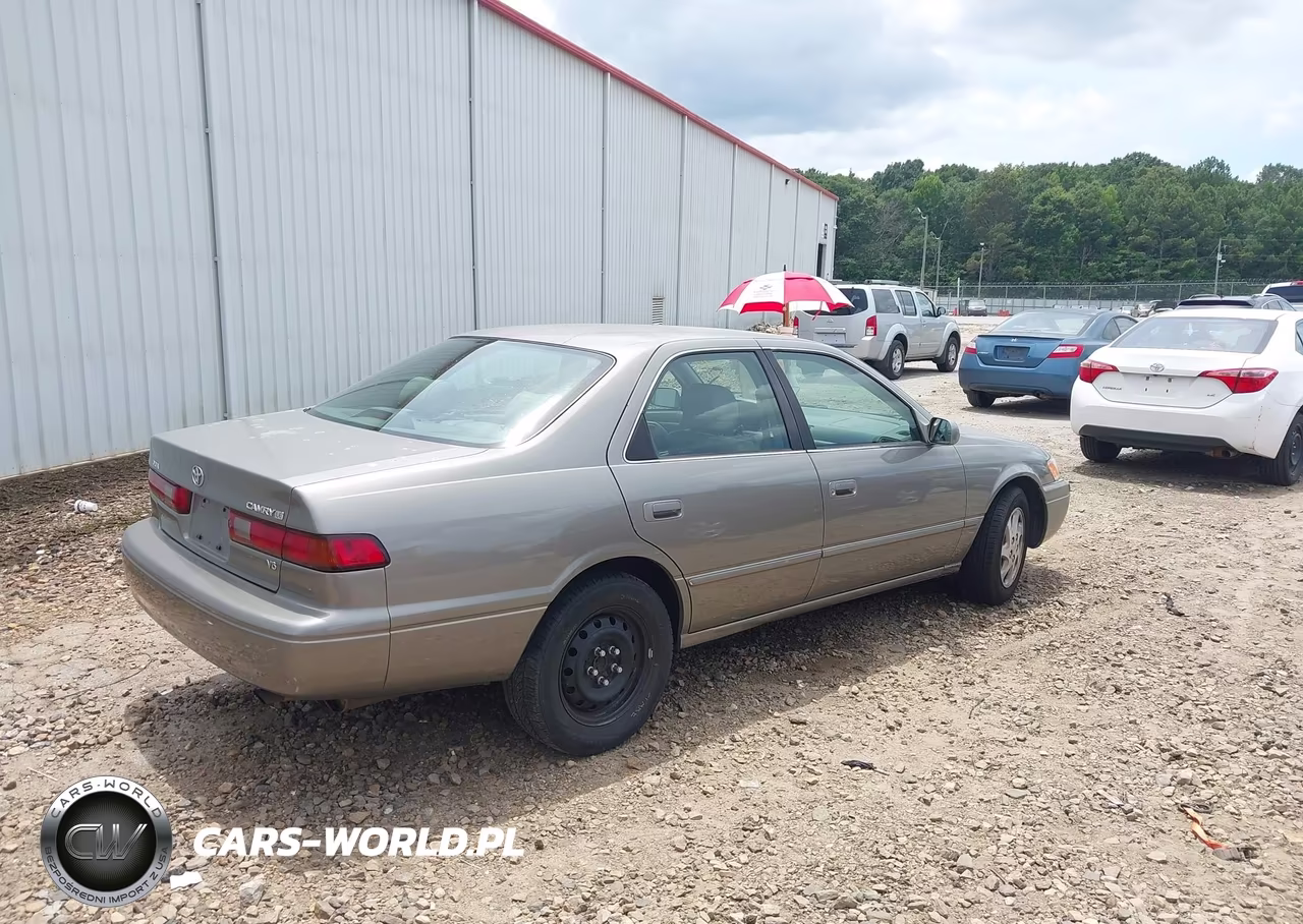 1999 Toyota Camry Le V6 VIN:JT2BF28K7X0159495 - 4