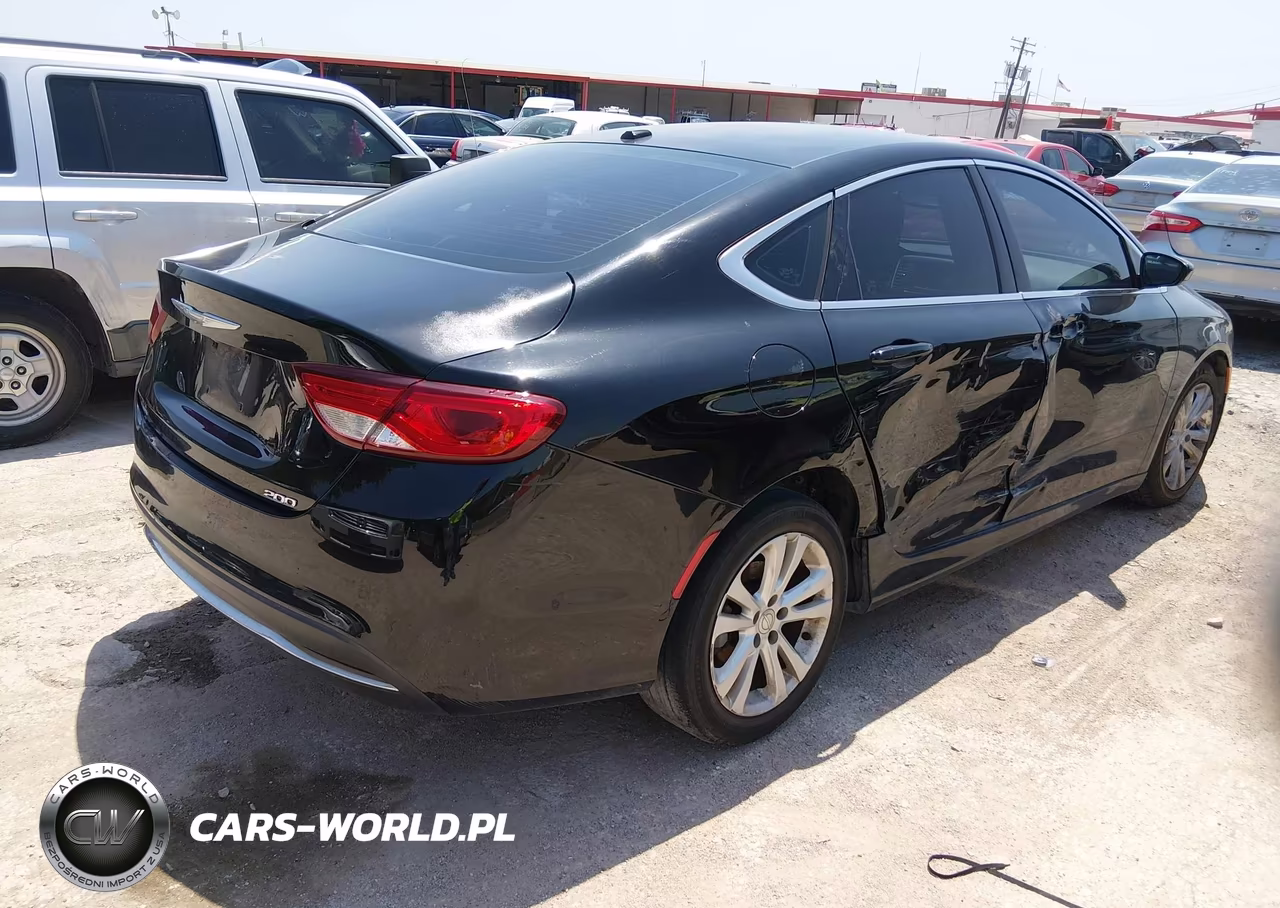 2015 Chrysler 200 Limited VIN:1C3CCCAB5FN616167 - 4