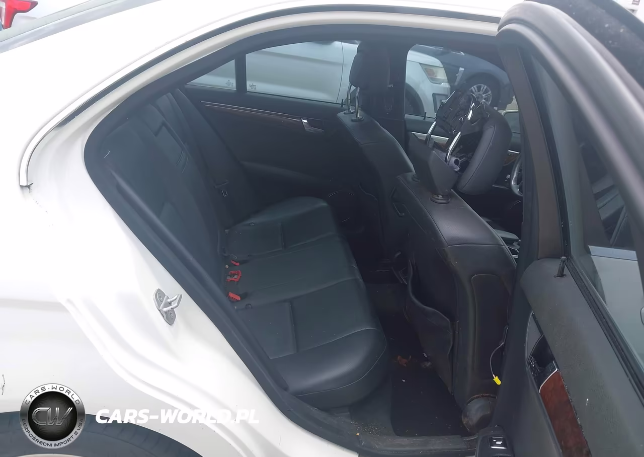 2011 Mercedes-Benz C 300 Sport 4Matic VIN:WDDGF8BB8BR141574 - 8