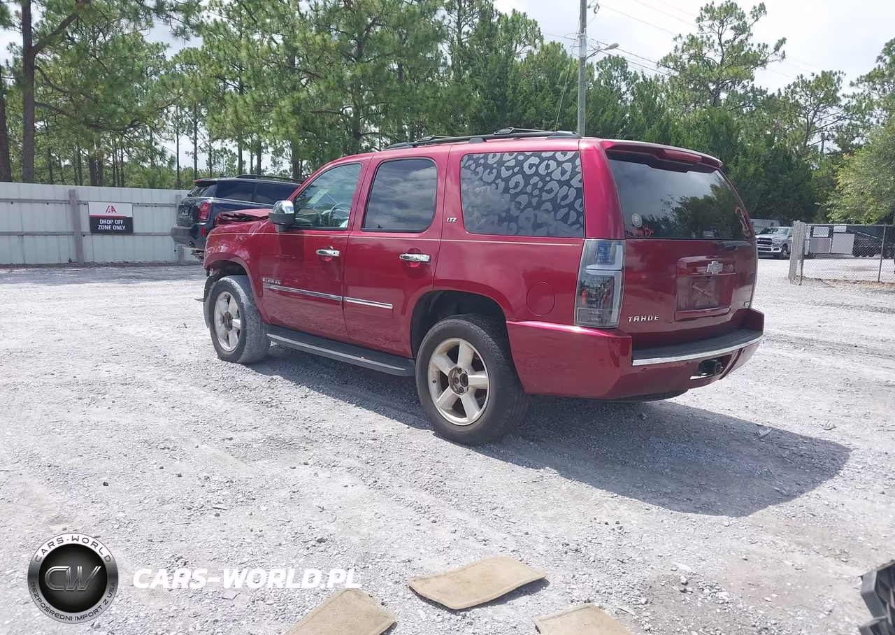 2009 Chevrolet Tahoe Ltz VIN:1GNFC33059R200662 - 3