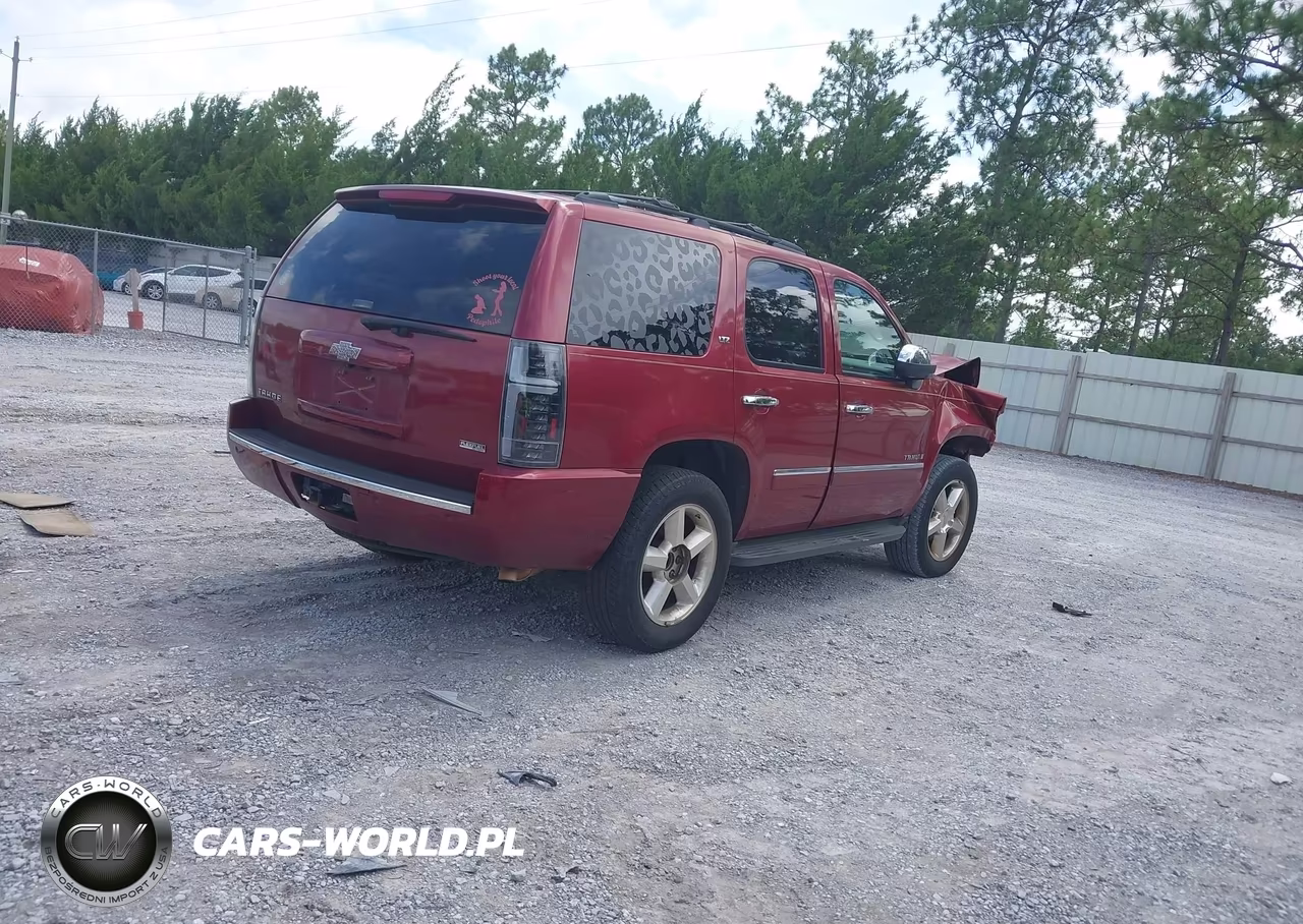 2009 Chevrolet Tahoe Ltz VIN:1GNFC33059R200662 - 4