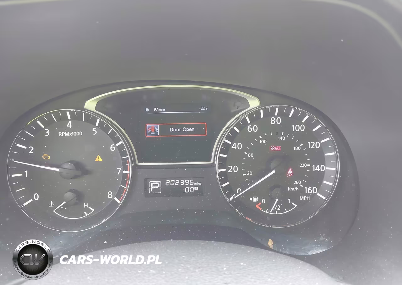 2014 Nissan Pathfinder S VIN:5N1AR2MN0EC704163 - 7