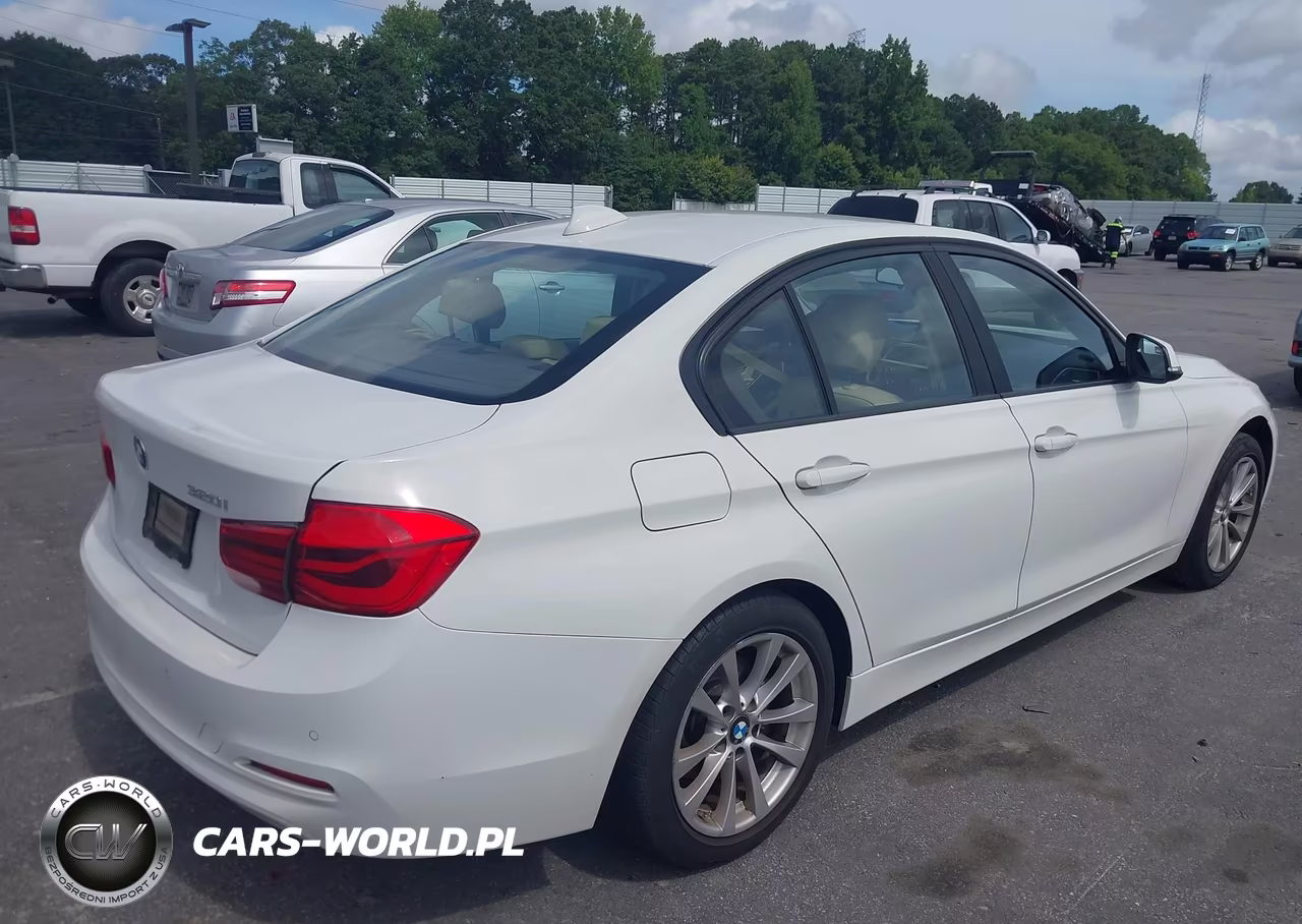 2017 BMW 320I VIN:WBA8E1G33HNU18073 - 4