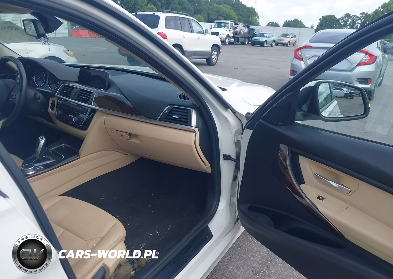 2017 BMW 320I VIN:WBA8E1G33HNU18073 - 5