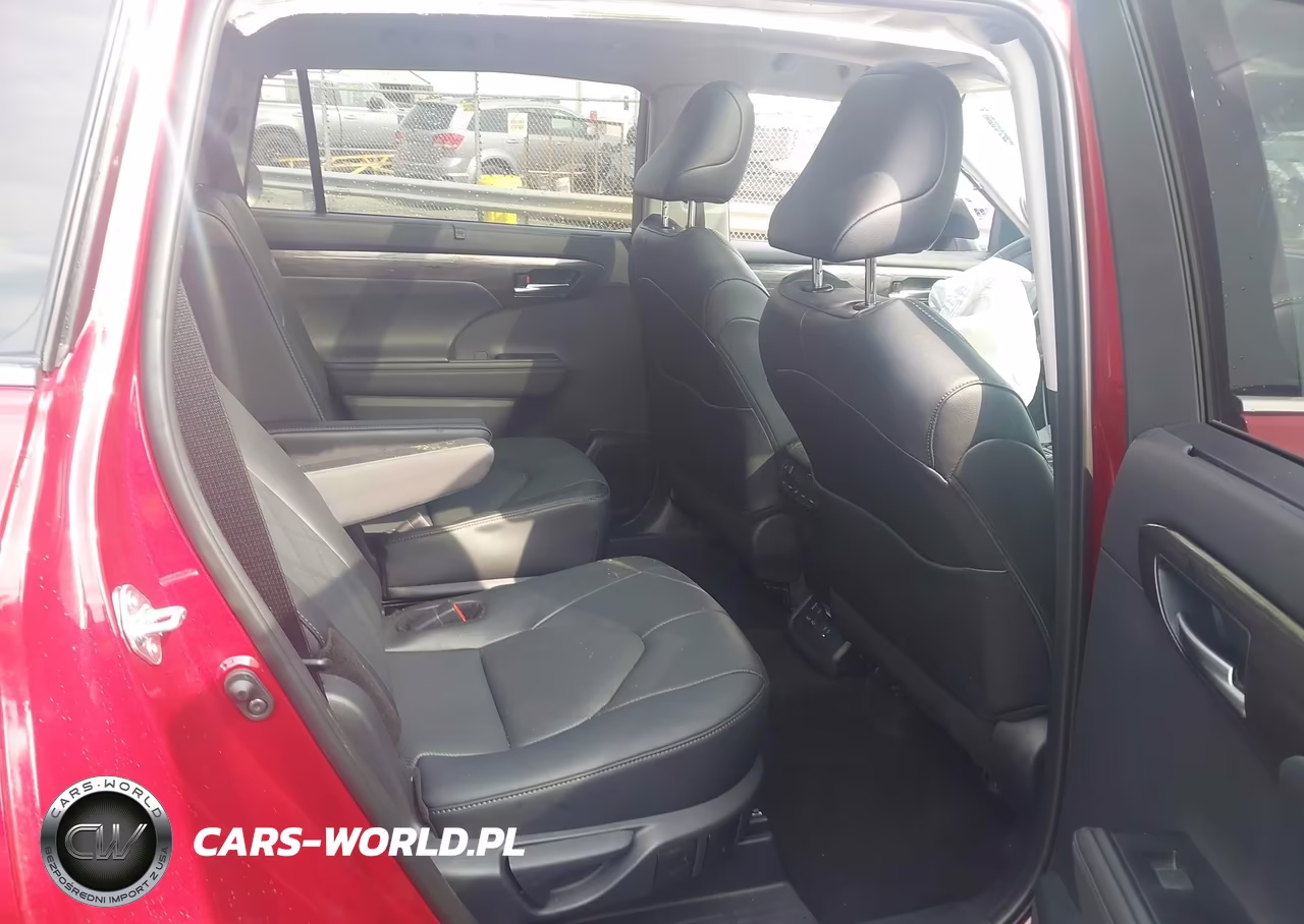 2026 Toyota Highlander Platinum VIN:5TDKDRBH2TS603571 - 8