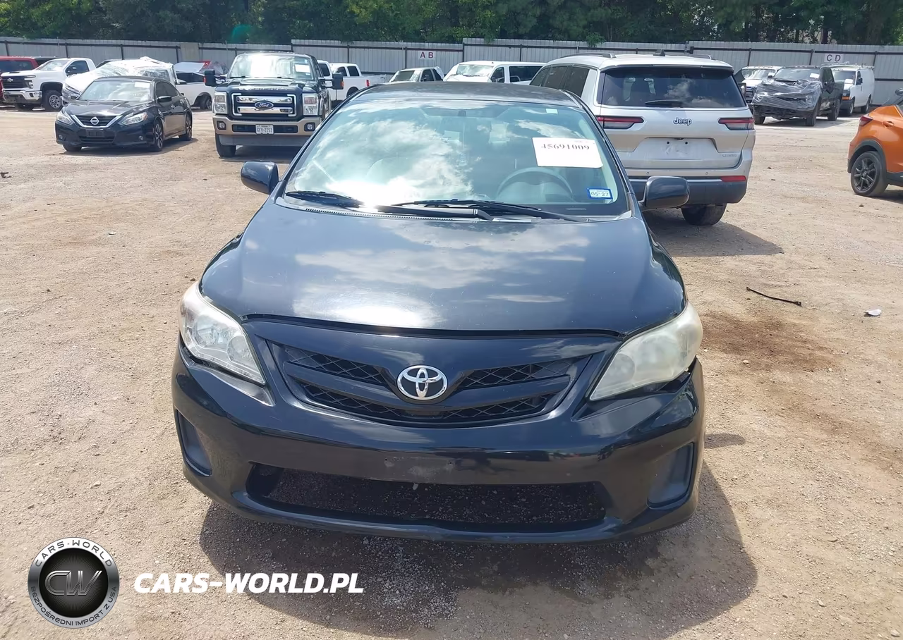 2012 Toyota Corolla Le VIN:5YFBU4EE4CP037409 - 12