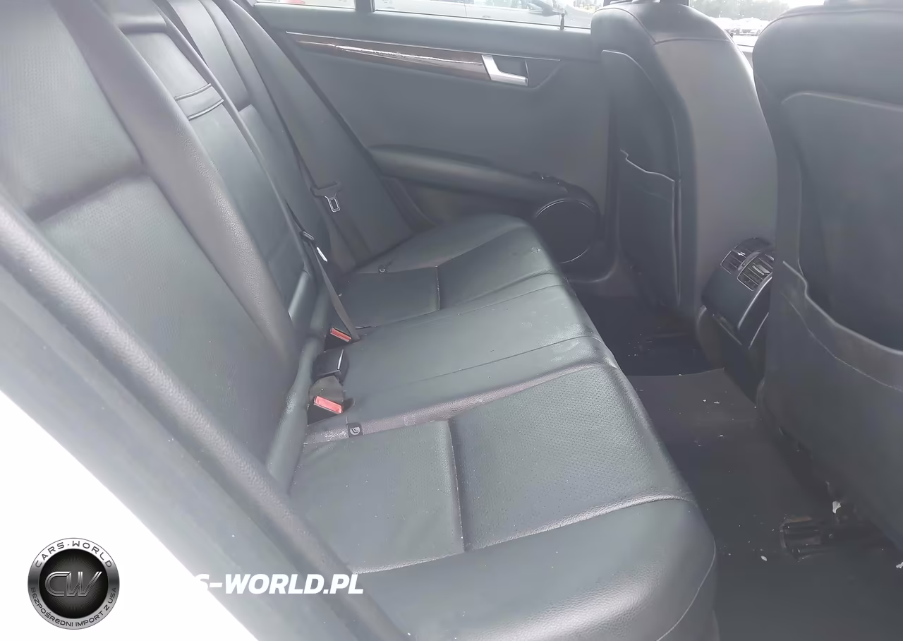2012 Mercedes-Benz C 300 Sport 4Matic VIN:WDDGF8BBXCR201775 - 8