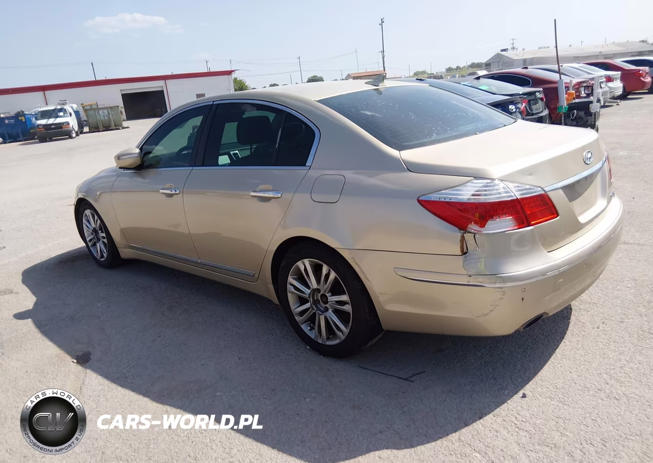 2011 Hyundai Genesis 4.6 VIN:KMHGC4DF9BU132080 - 3