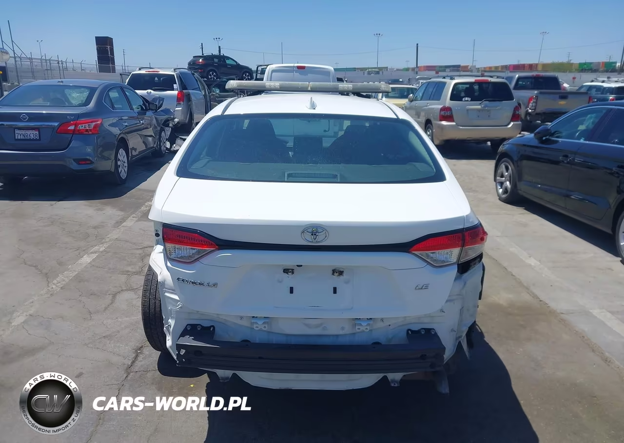 2020 Toyota Corolla Le VIN:5YFEPRAE2LP047959 - 17