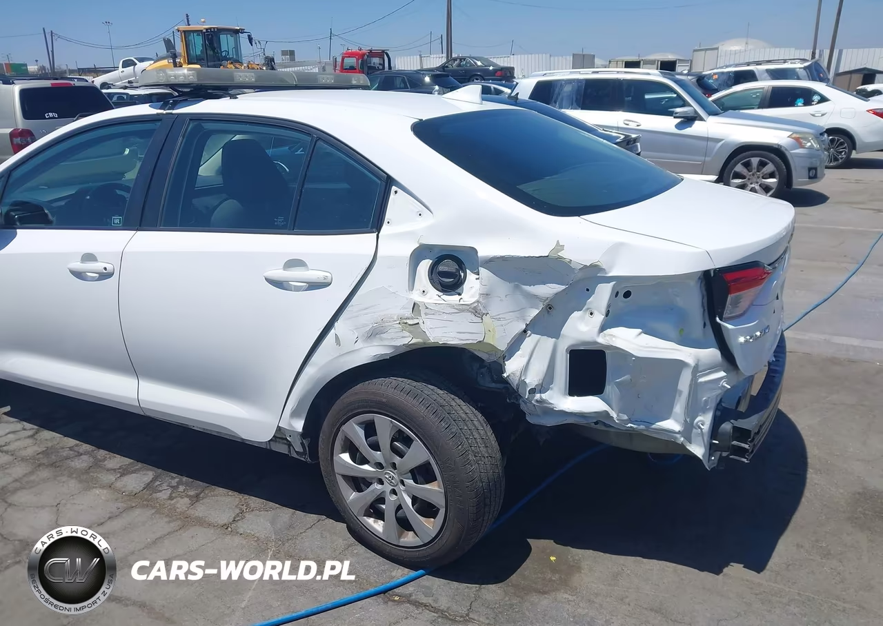 2020 Toyota Corolla Le VIN:5YFEPRAE2LP047959 - 6