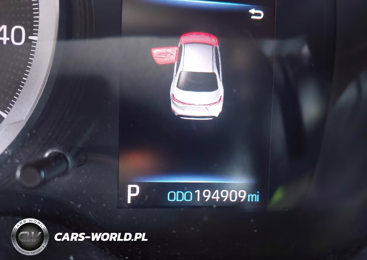2020 Toyota Corolla Le VIN:5YFEPRAE2LP047959 - 7