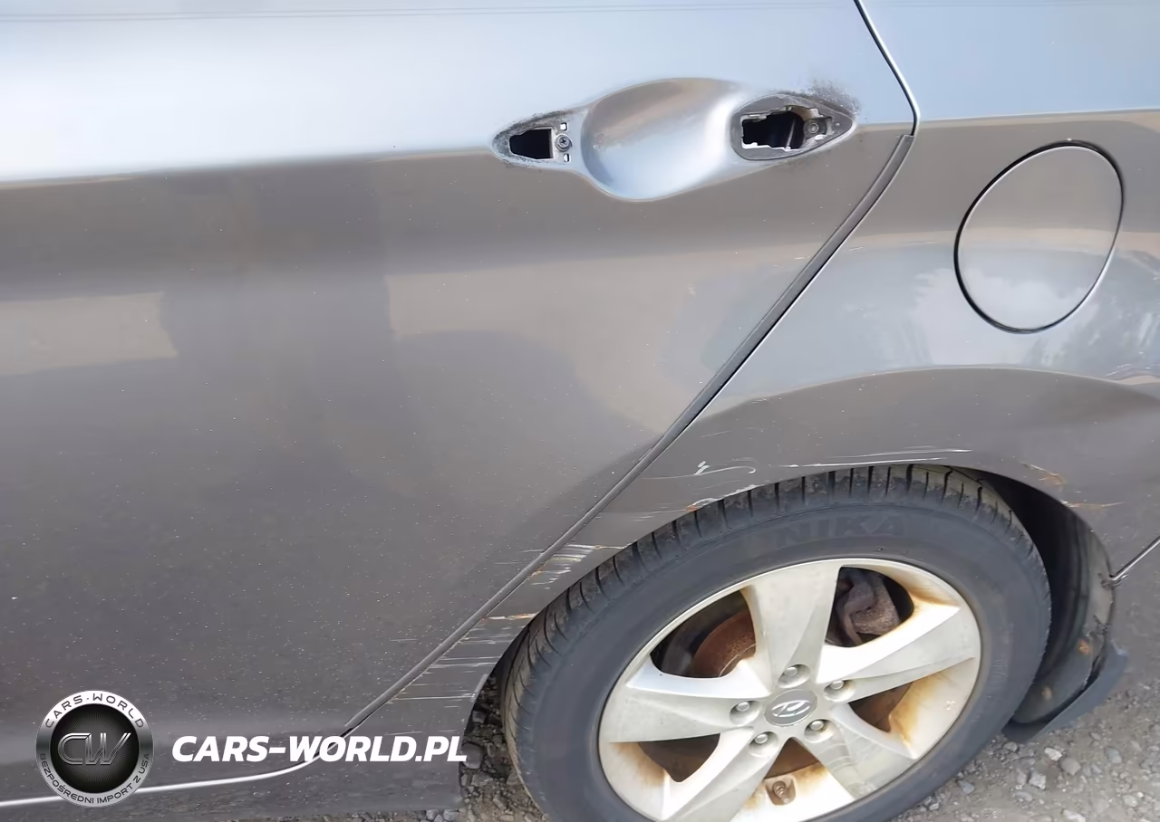 2012 Hyundai Elantra Gls VIN:5NPDH4AE5CH109752 - 13