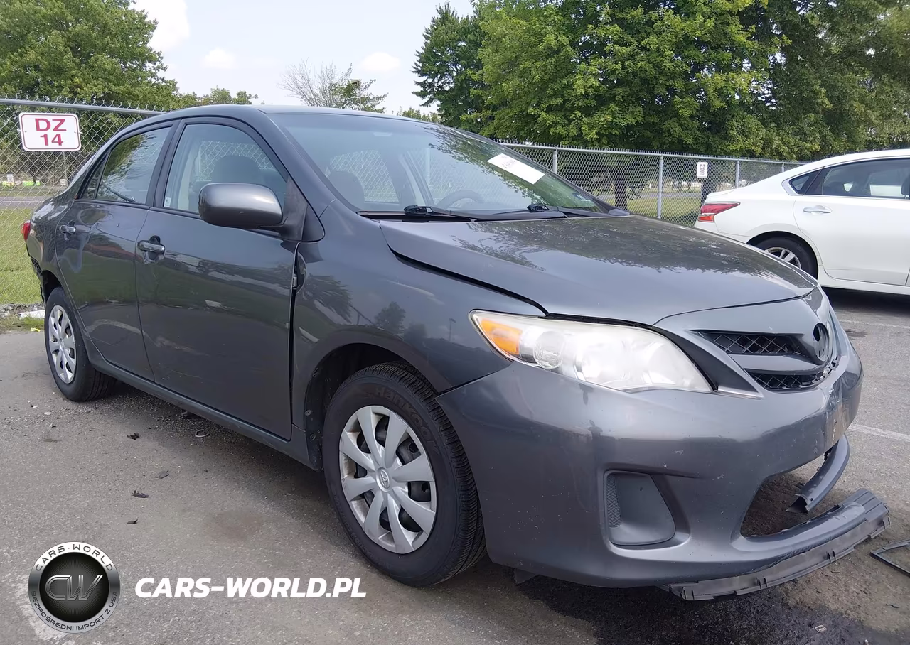 2011 Toyota Corolla Le – zdjęcie 1 z 12