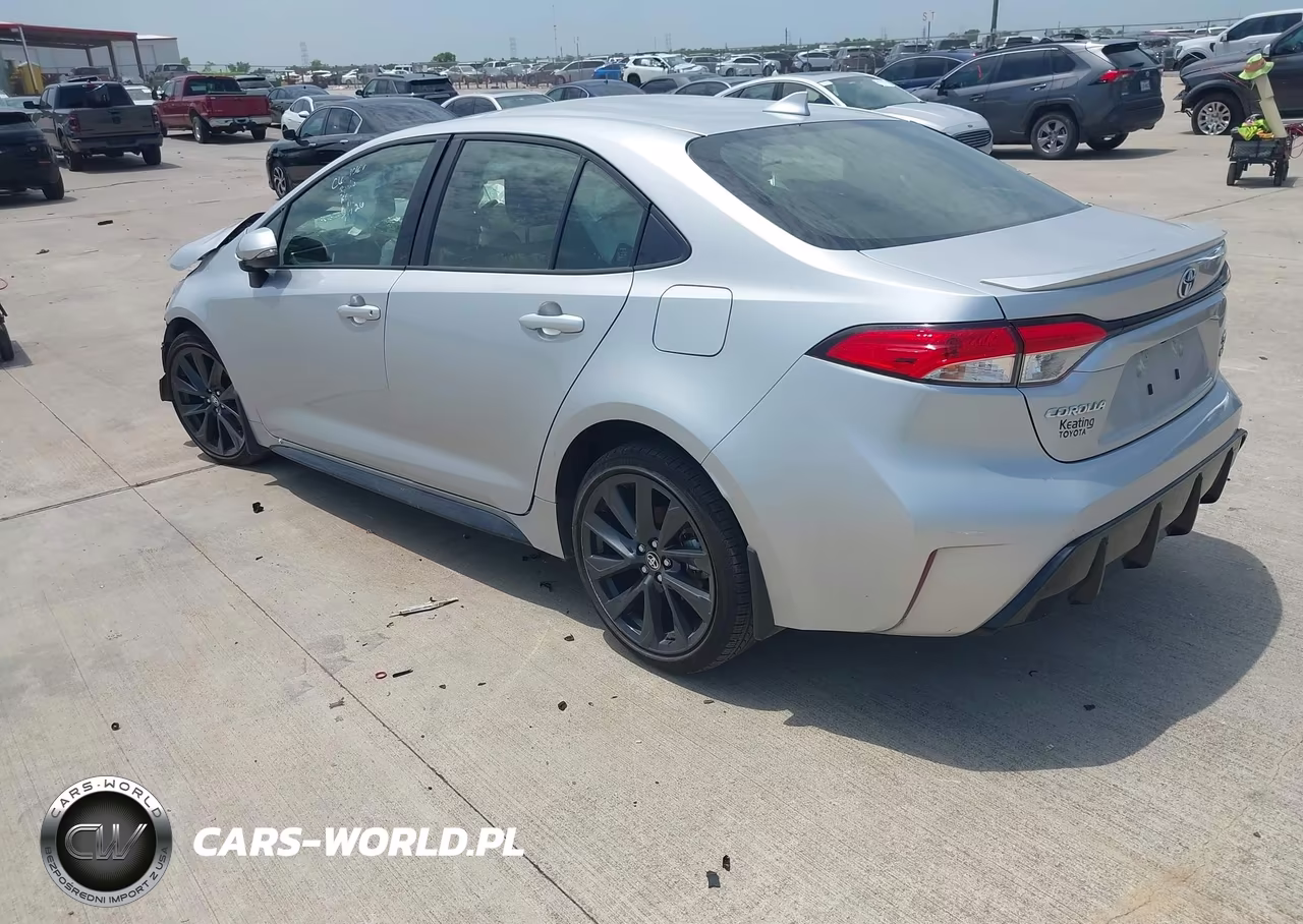 2025 Toyota Corolla Hybrid Se VIN:JTDBCMFE5S3103748 - 3