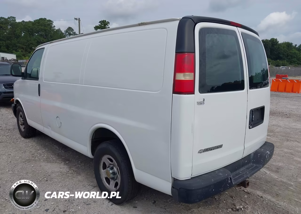 2007 Chevrolet Express Work Van VIN:1GCFG15X071131452 - 3