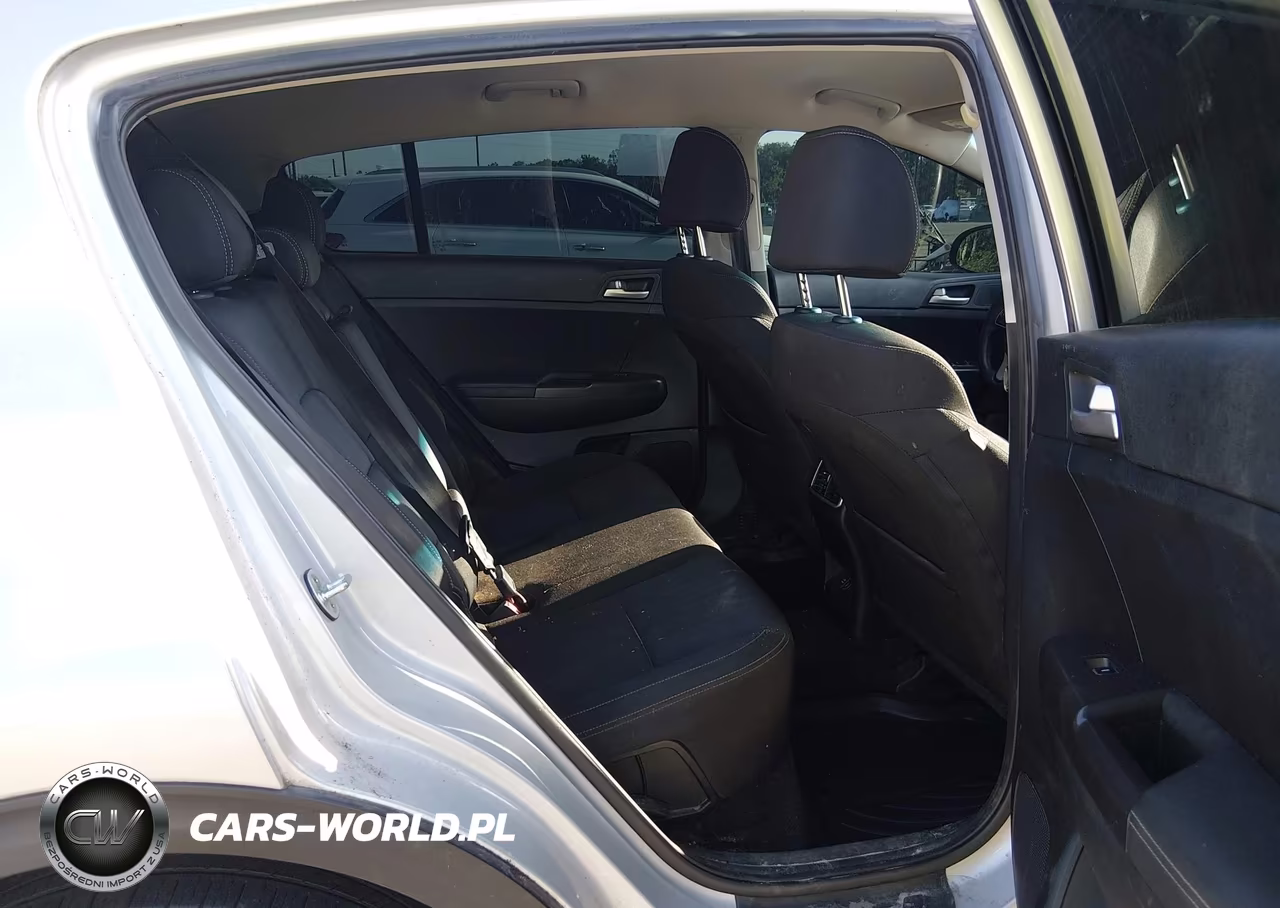 2019 Kia Sportage Lx VIN:KNDPM3ACXK7580638 - 8