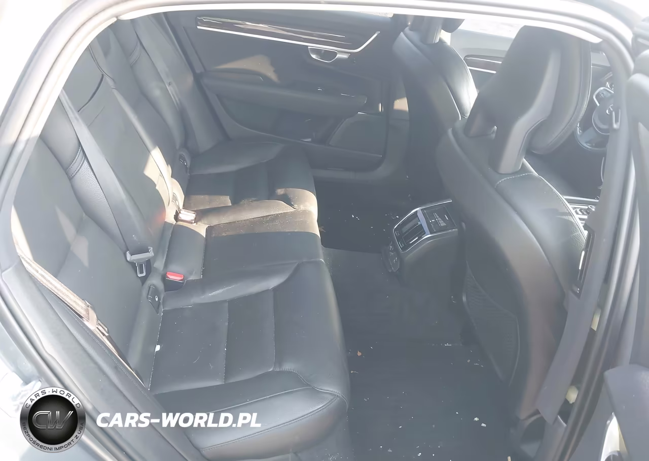 2018 Volvo S90 T6 Momentum VIN:LVY992MK8JP036072 - 8