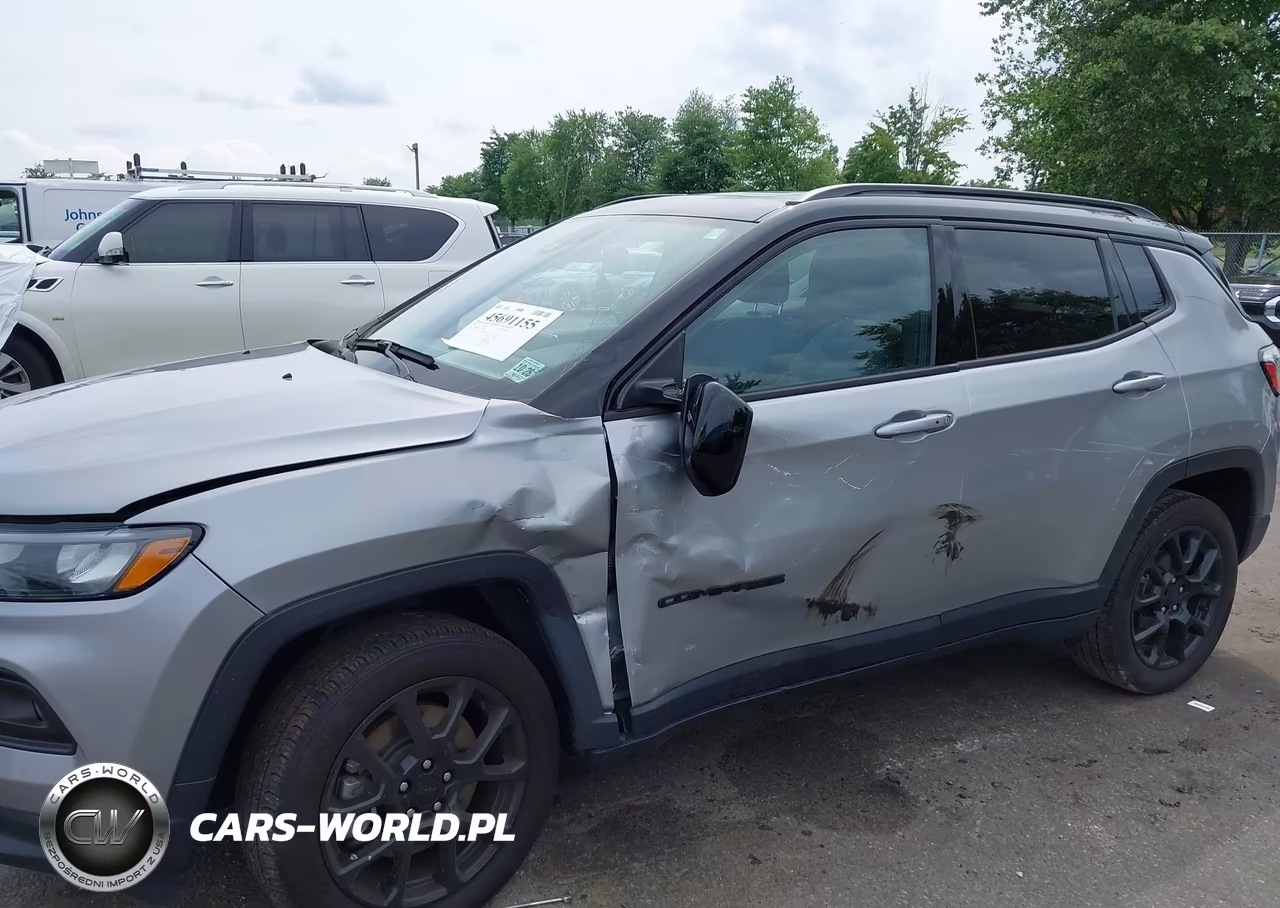 2023 Jeep Compass Altitude 4X4 VIN:3C4NJDBN6PT534376 - 6