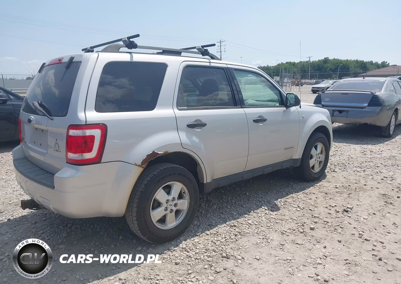 2008 Ford Escape Xlt VIN:1FMCU03148KD14140 - 4