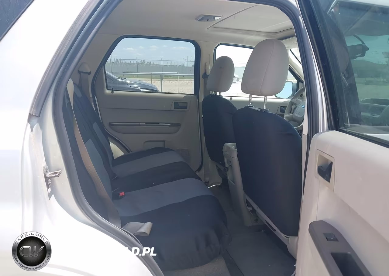 2008 Ford Escape Xlt VIN:1FMCU03148KD14140 - 8