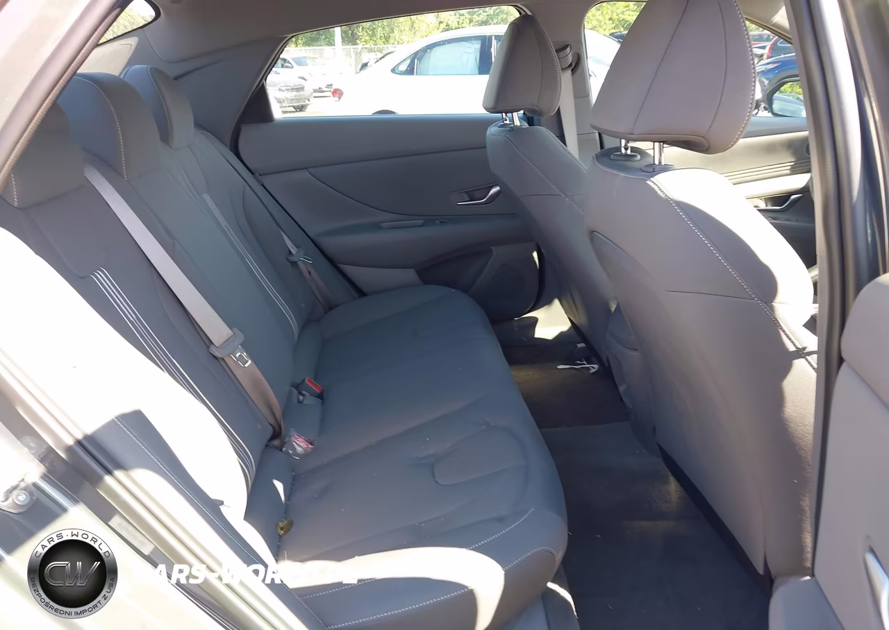 2025 Hyundai Elantra Sel Sport VIN:KMHLM4DG1SU091190 - 8