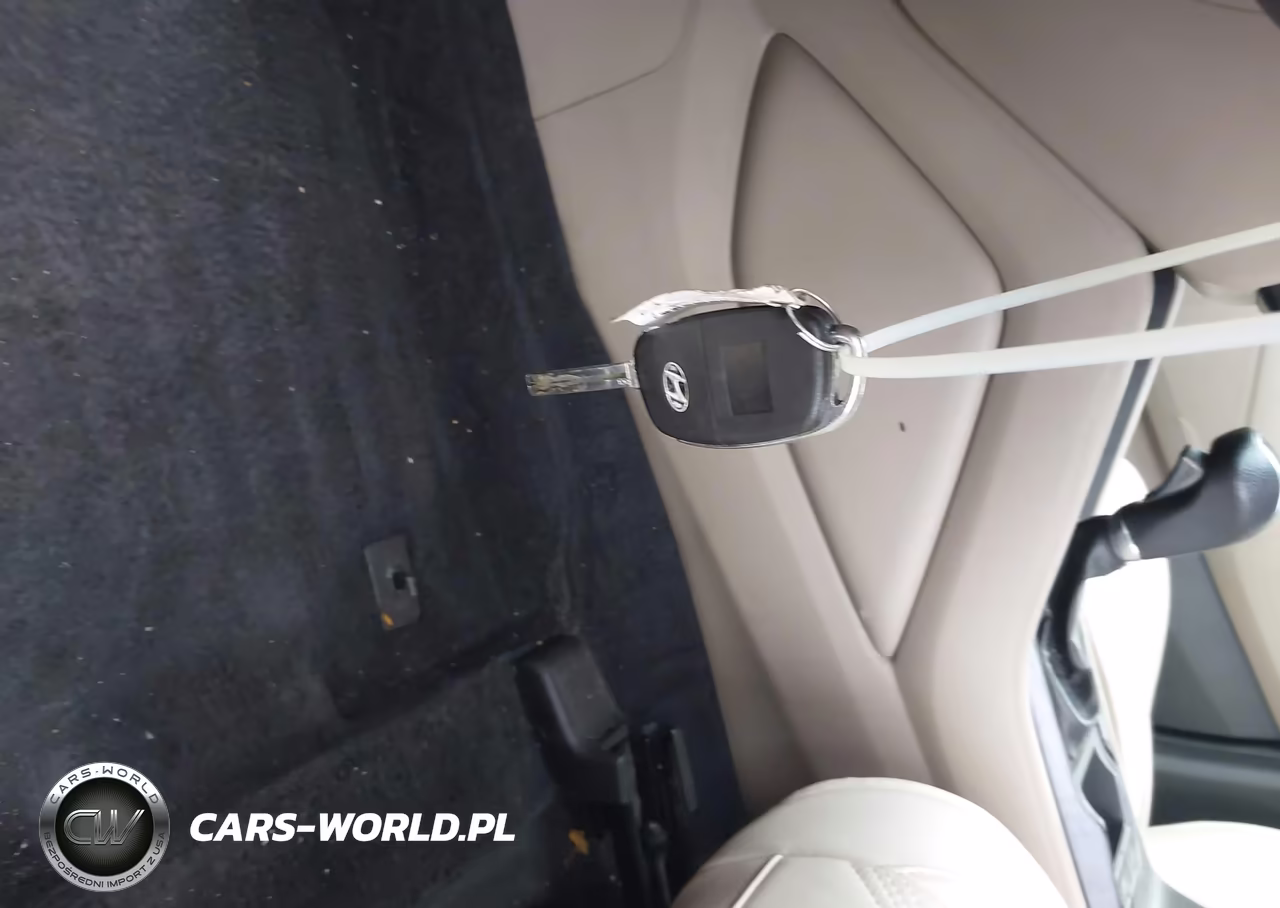 2018 Hyundai Tucson Sel VIN:KM8J33A42JU618814 - 11
