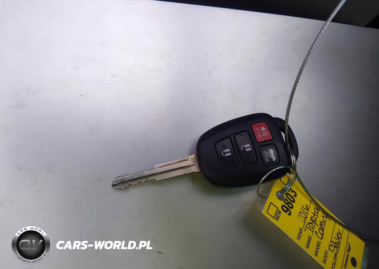 2016 Toyota Camry Le VIN:4T1BF1FK2GU235231 - 11