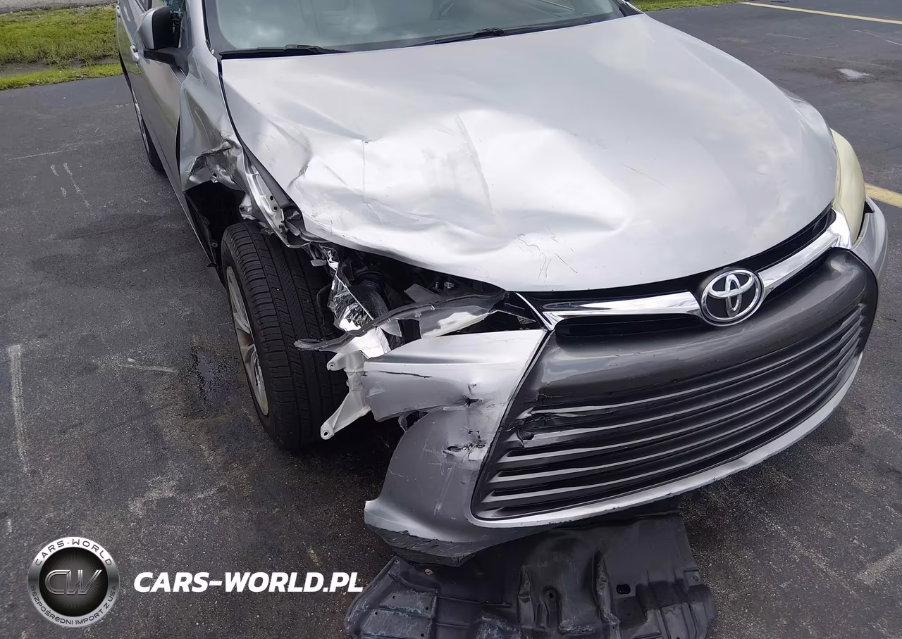 2016 Toyota Camry Le VIN:4T1BF1FK2GU235231 - 6