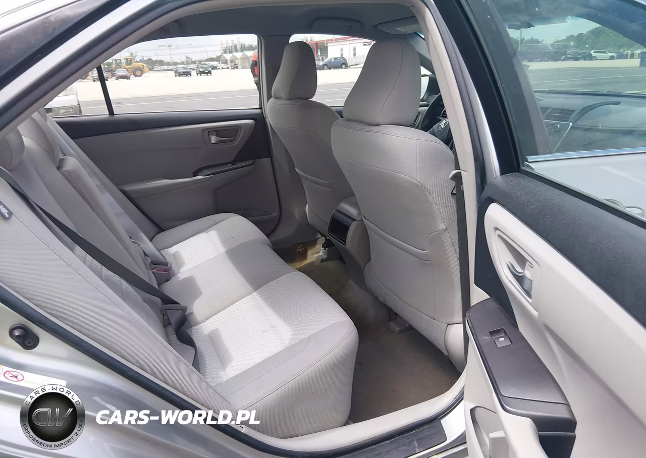 2016 Toyota Camry Le VIN:4T1BF1FK2GU235231 - 8
