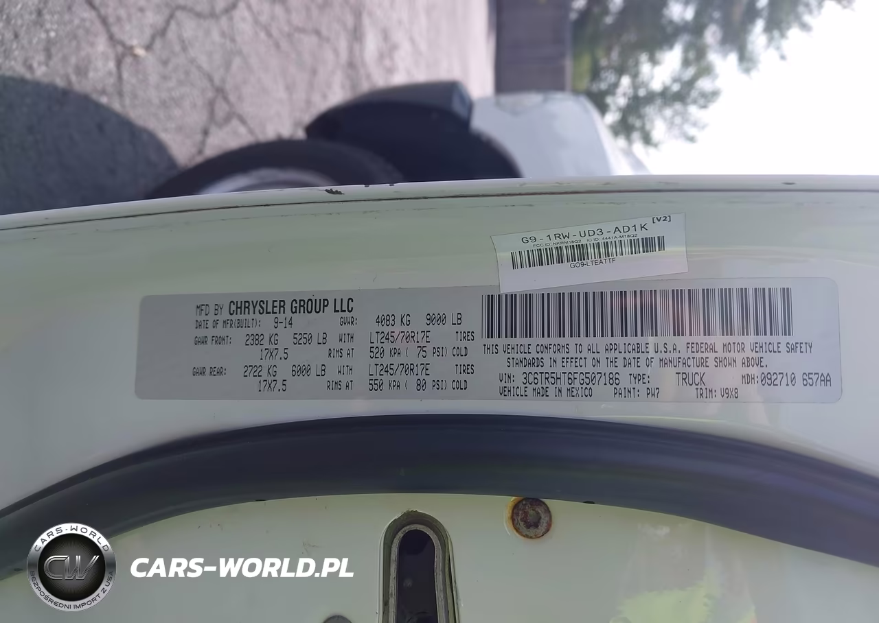 2015 Ram 2500 Tradesman VIN:3C6TR5HT6FG507186 - 9