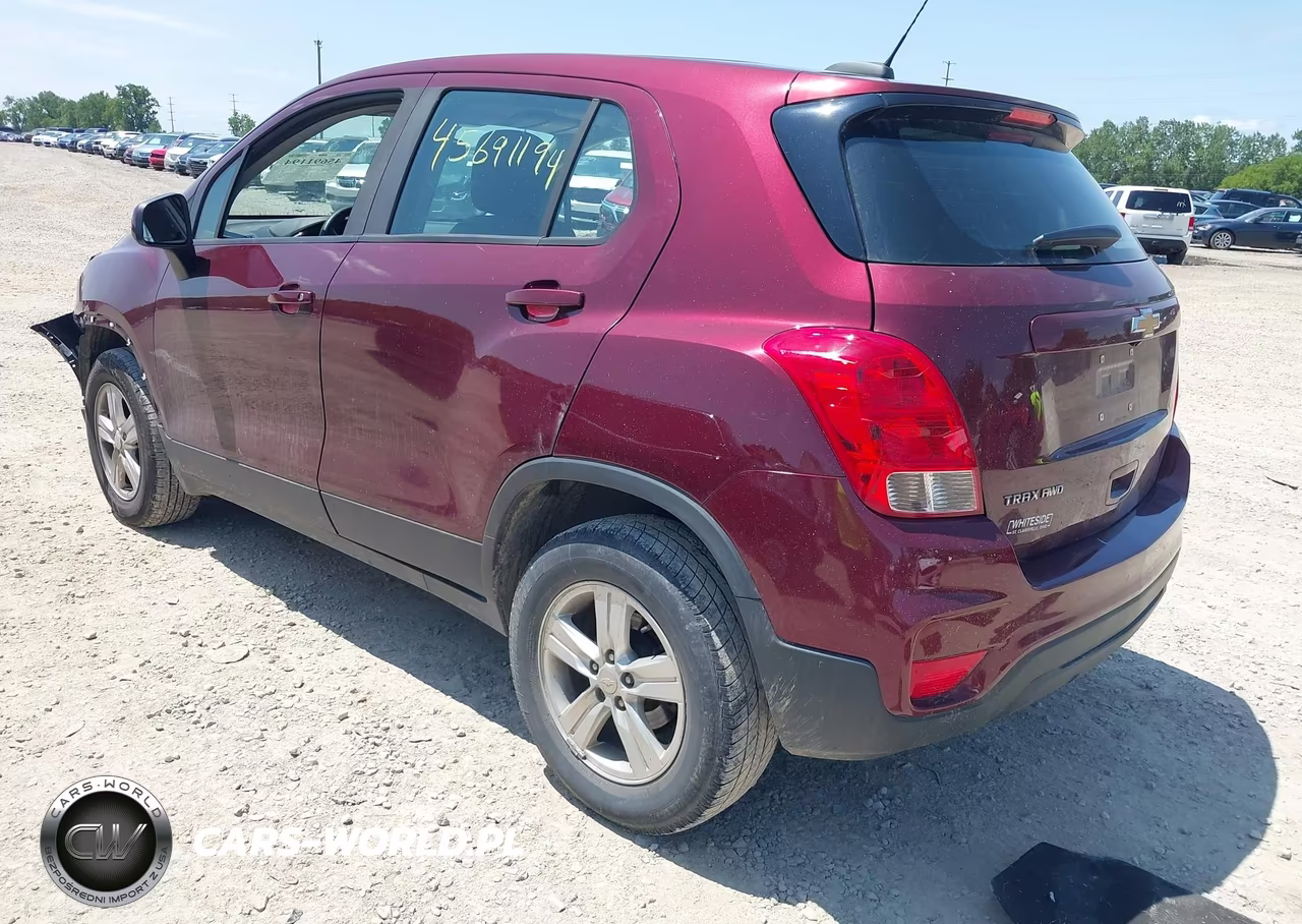 2017 Chevrolet Trax Ls VIN:3GNCJNSB9HL252325 - 3