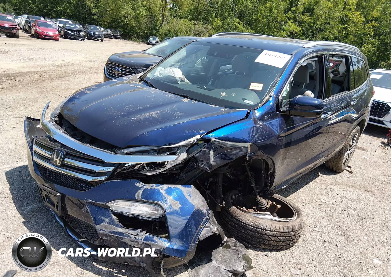 2016 Honda Pilot Touring VIN:5FNYF6H95GB097957 - 2
