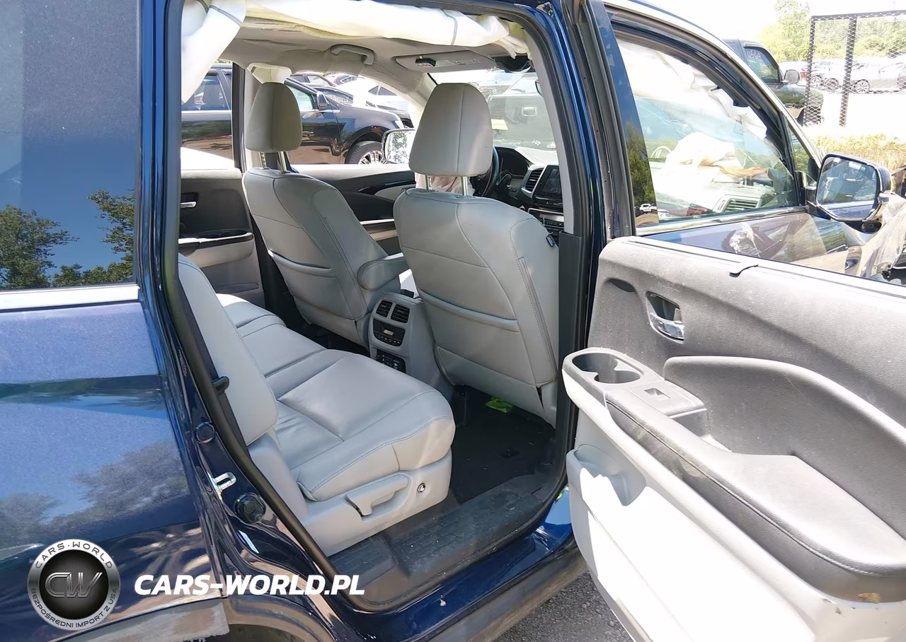 2016 Honda Pilot Touring VIN:5FNYF6H95GB097957 - 8