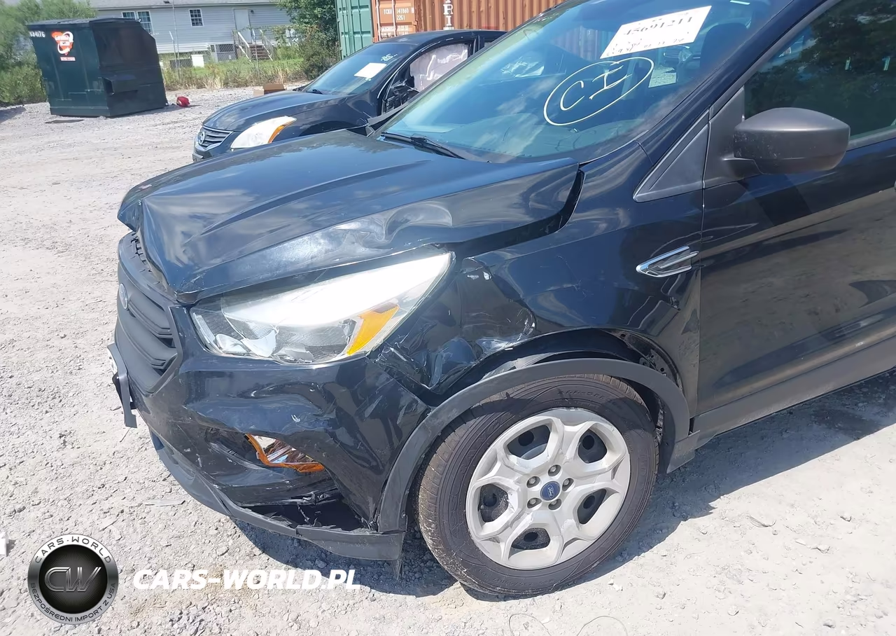 2017 Ford Escape S VIN:1FMCU0F77HUC31032 - 6
