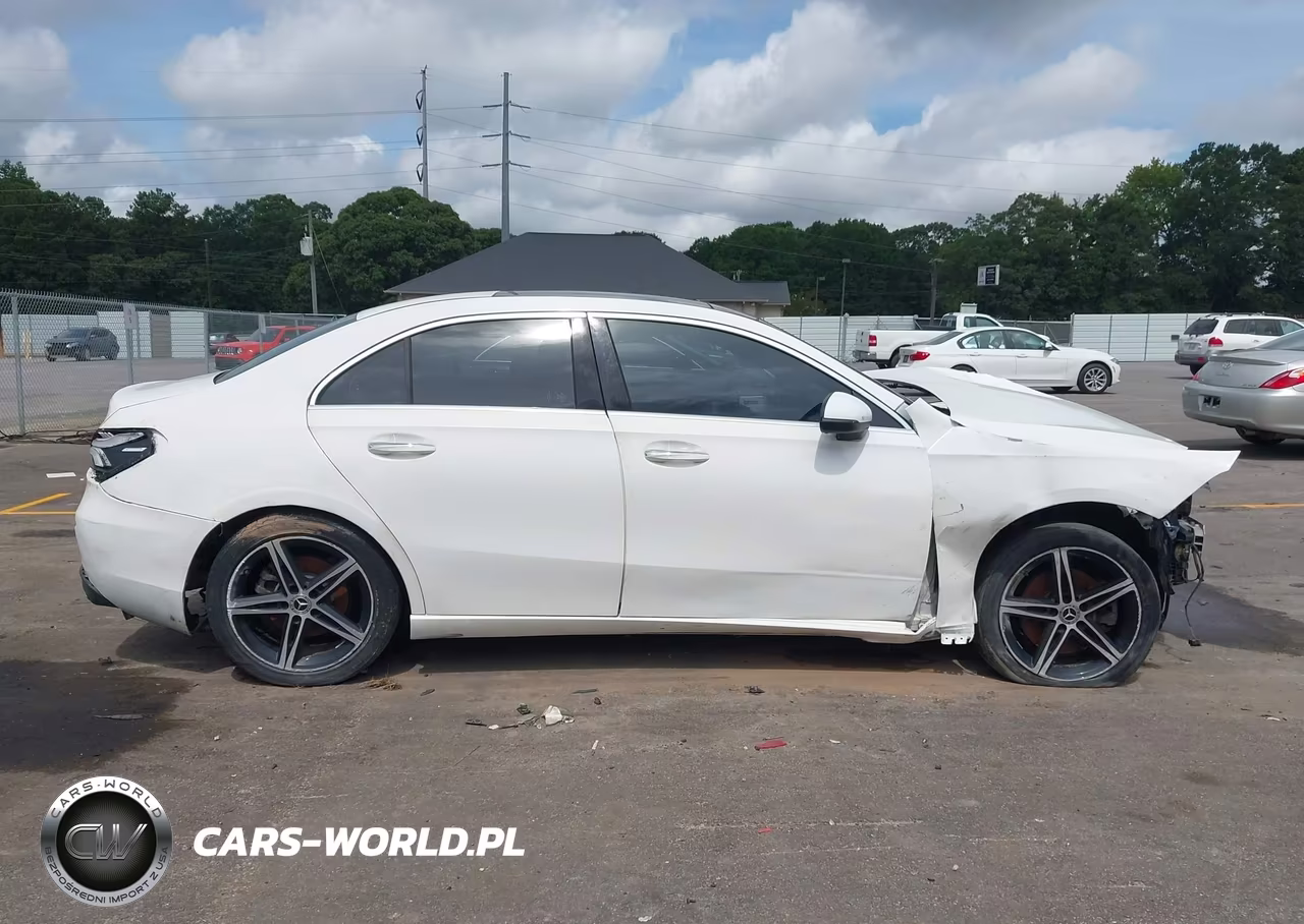 2019 Mercedes-Benz A 220 4Matic VIN:WDD3G4FB9KW032444 - 13