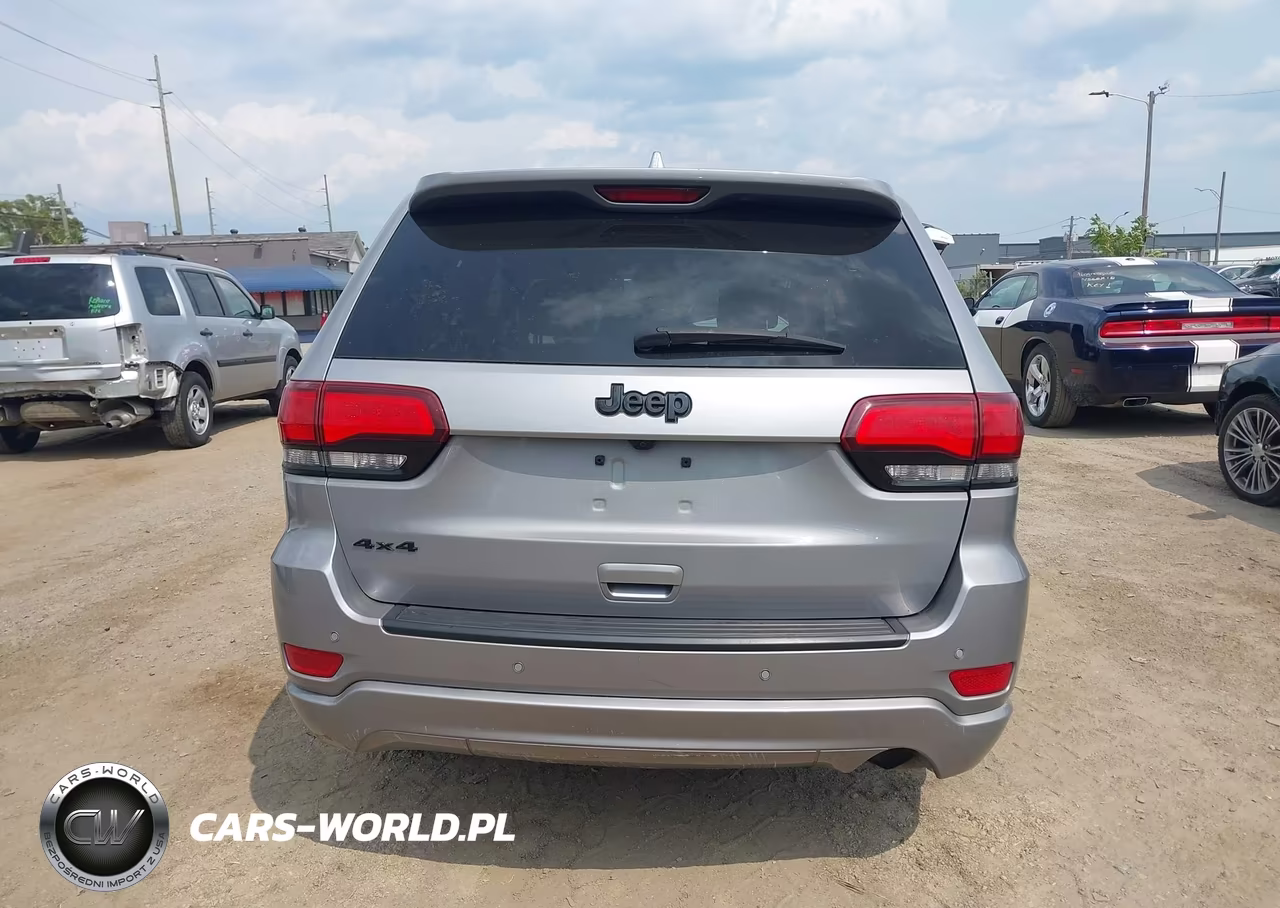 2020 Jeep Grand Cherokee Altitude 4X4 VIN:1C4RJFAG4LC154491 - 15