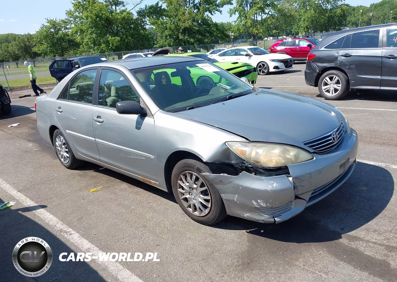 2006 Toyota Camry Le – zdjęcie 1 z 16