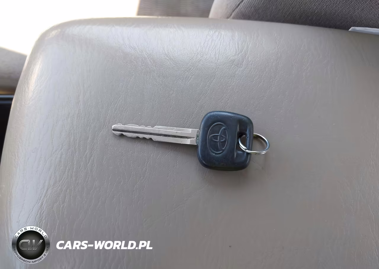 2006 Toyota Camry Le VIN:4T1BE32K86U675876 - 11